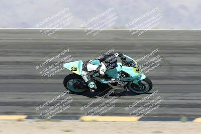 media/May-10-2025-Race Pace (Sat) [[db32fef2da]]/Vested/3-Bowl Set 1 (9am)/